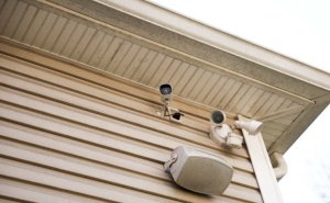 Rooftop vs. Wall-Mounted Cameras